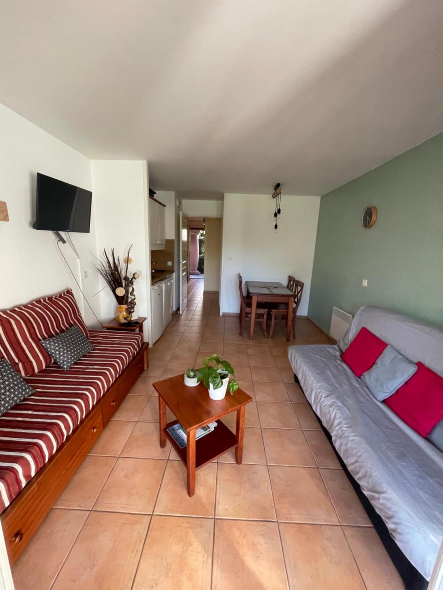 Апартаменти Sejour 4 Personnes - Pays Basque Uhart-Cize Екстер'єр фото